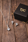 Premium Quality | Monalisa Glass | Silver Plated | Anti - Tarnish Chain Pendant |