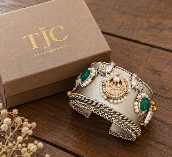 Premium Quality | Silver Oxidized | Monalisa Stone | Bangle |