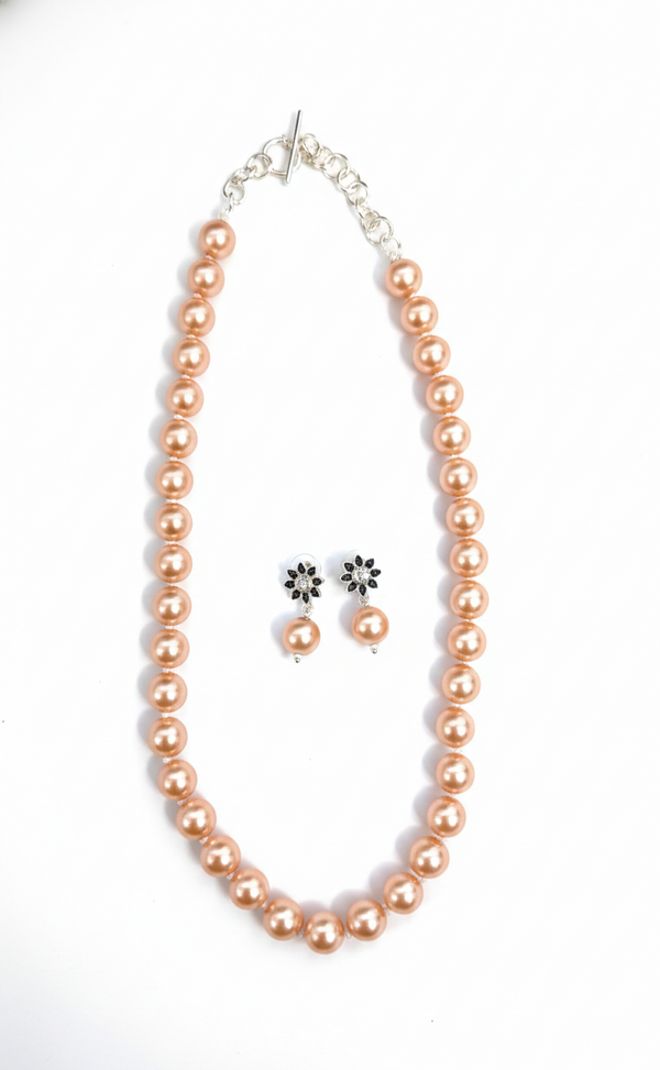 Glass Pearl Golden Color Round Shape Beaded Necklace / MalaWith Brass Metal