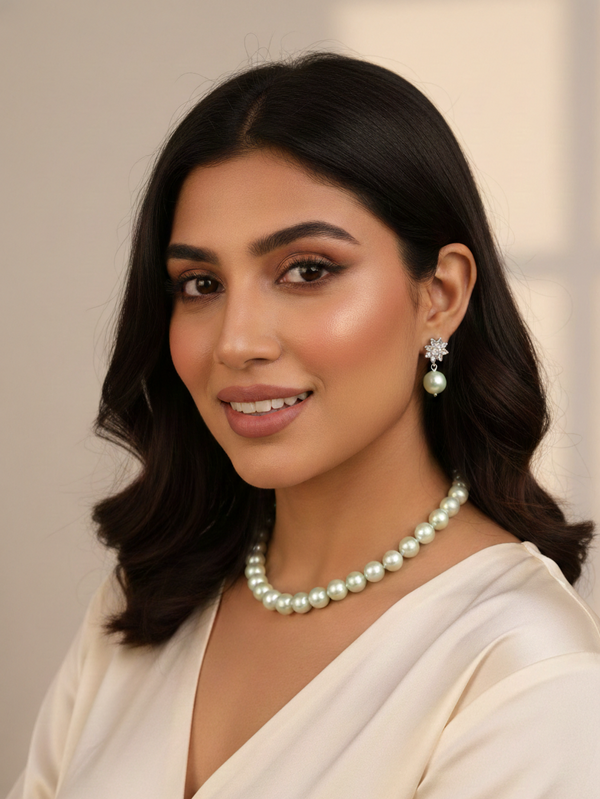 Glass Pearl Mint & Pista Green Color Round Shape Beaded Necklace / MalaWith Brass Metal