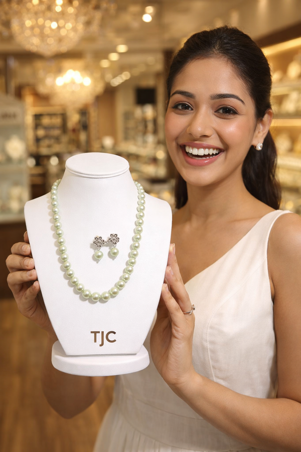 Glass Pearl Mint Color Round Shape Beaded Necklace / MalaWith Brass Metal